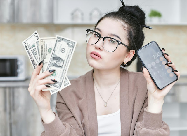 Empowering Teens to Make Smart Money Decisions