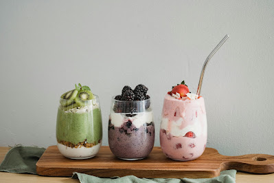 ogurt with Live Cultures