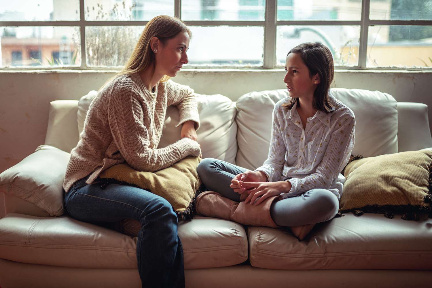 Emotional Safety in Children: 10 Signs Every Parent Must Know they come to you with problems