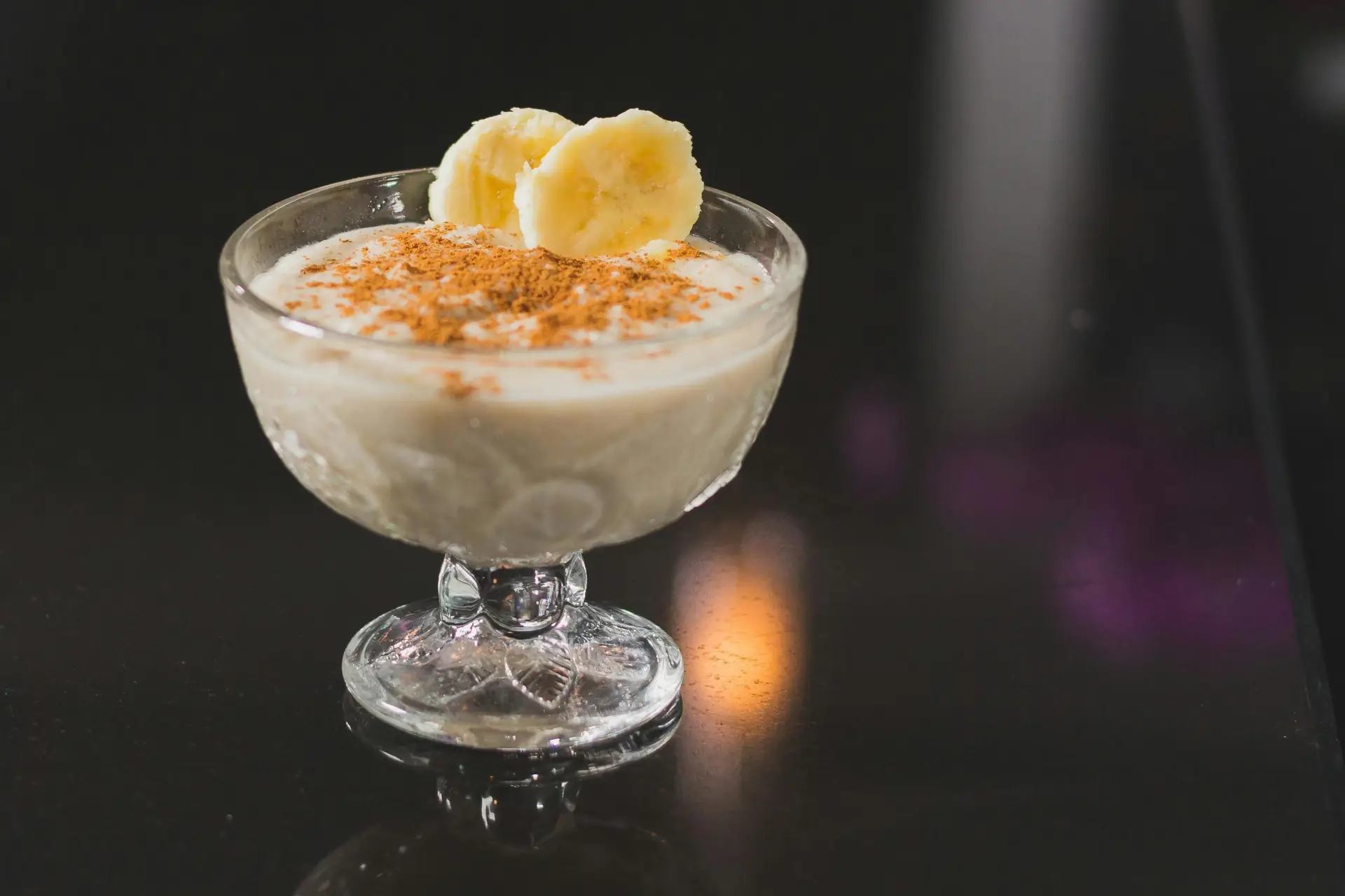 banana oats calm smoothie to reduce high cortisol