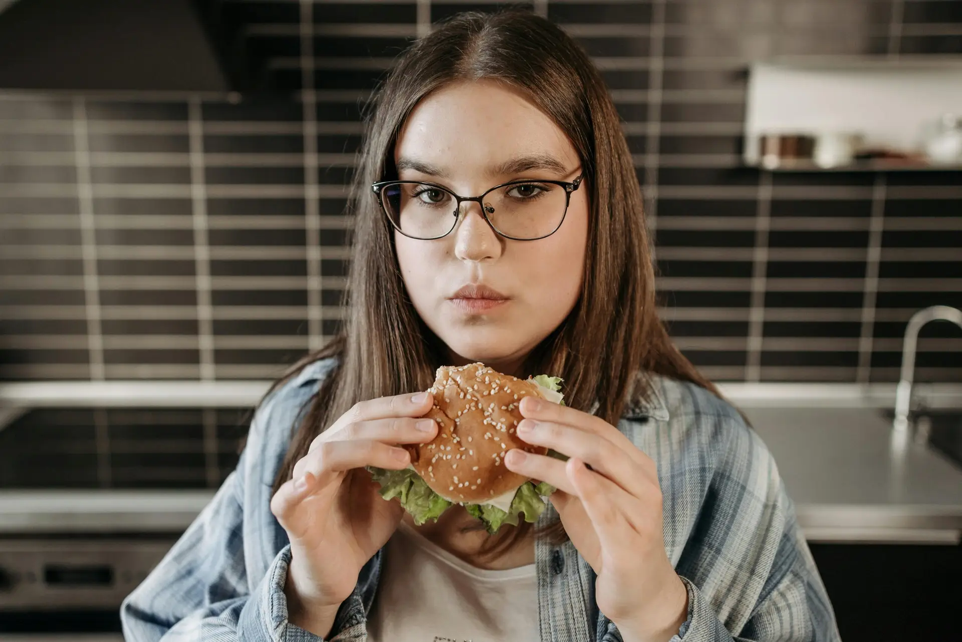 craving for junk food is a sign of high cortisol